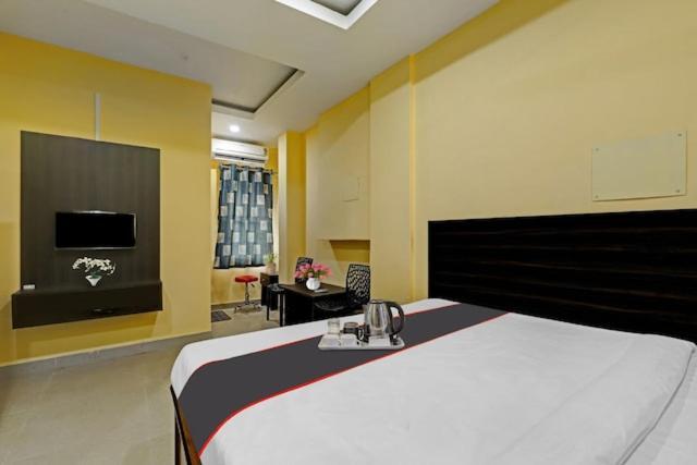 H K Residency Near Kalakshetra Hotel Guwahati Bagian luar foto