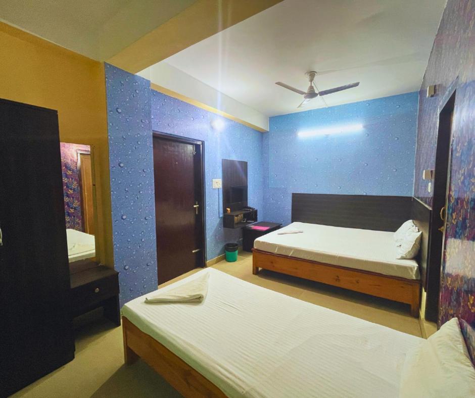 H K Residency Near Kalakshetra Hotel Guwahati Bagian luar foto