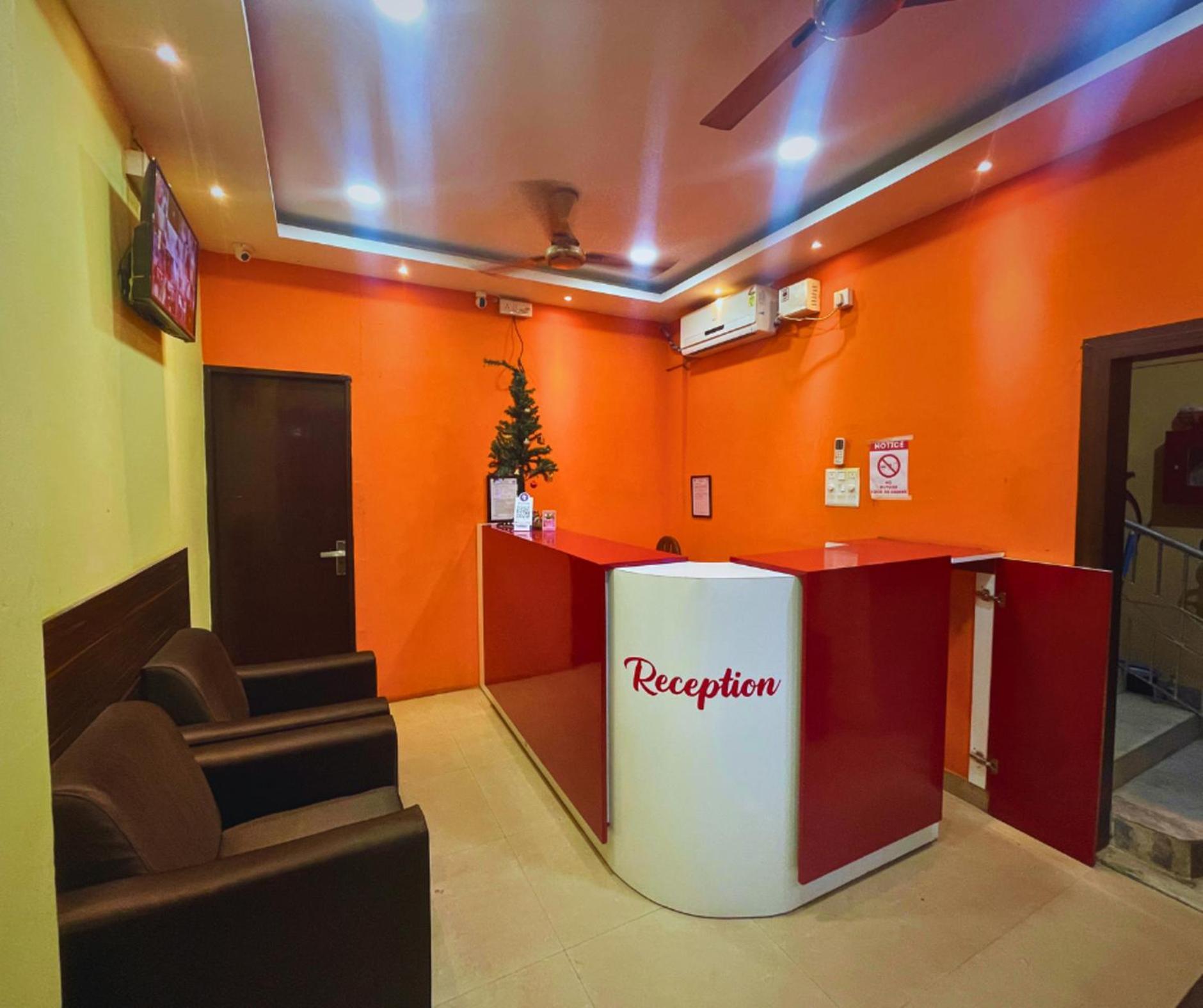 H K Residency Near Kalakshetra Hotel Guwahati Bagian luar foto